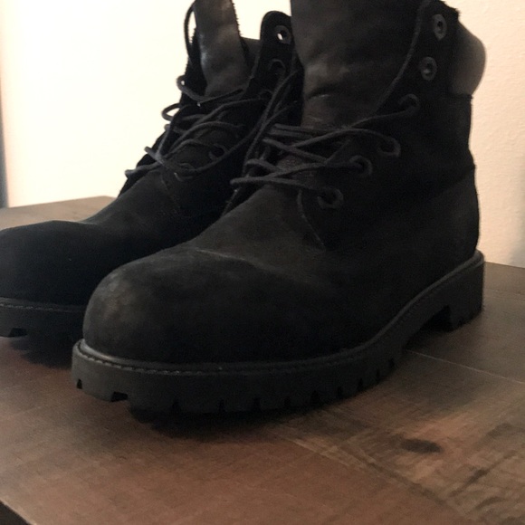 Timberlands really good condition - Picture 1 of 3